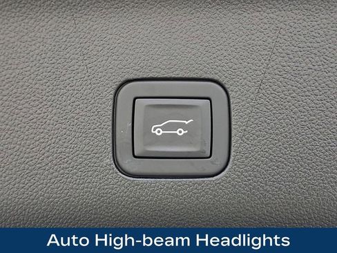 Used 2025 GMC Yukon Denali Ultimate image 23