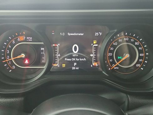 New 2026 Jeep Wrangler Unlimited Sahara AWD/4WD image 23