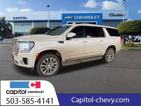 Used 2024 GMC Yukon XL Denali w/ Advanced Technology Package image 1