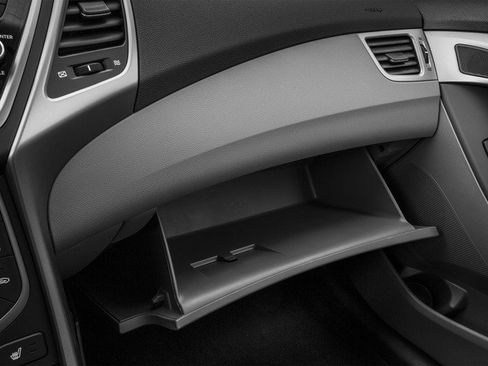 Used 2016 Hyundai Elantra SE FWD image 19