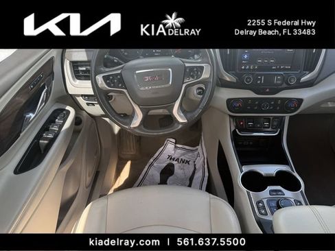 Used 2020 GMC Terrain Denali w/ Denali Premium Package image 12