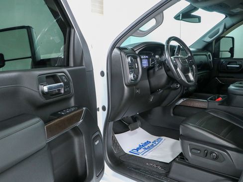 Used 2022 GMC Sierra 2500 Denali w/ Snow Plow Prep/Camper Package AWD/4WD image 3