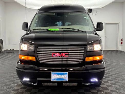 New 2026 GMC Savana 2500 w/ Driver Convenience Package RWD image 5