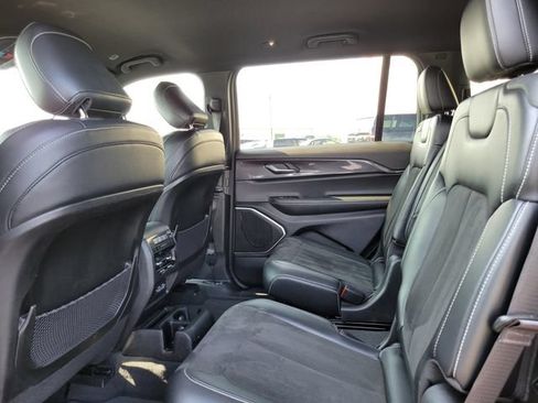 Used 2021 Jeep Grand Cherokee L Laredo AWD/4WD image 24