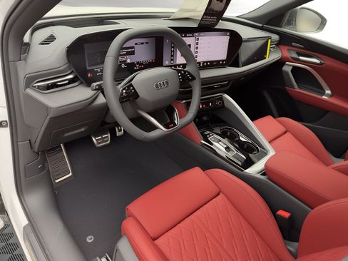 Used 2026 Audi SQ5 Prestige AWD/4WD image 4