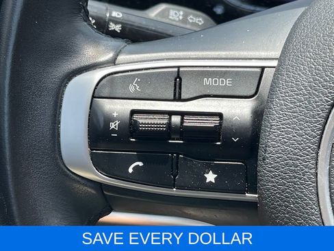Used 2025 Kia Sportage EX w/ Premium Package FWD image 18