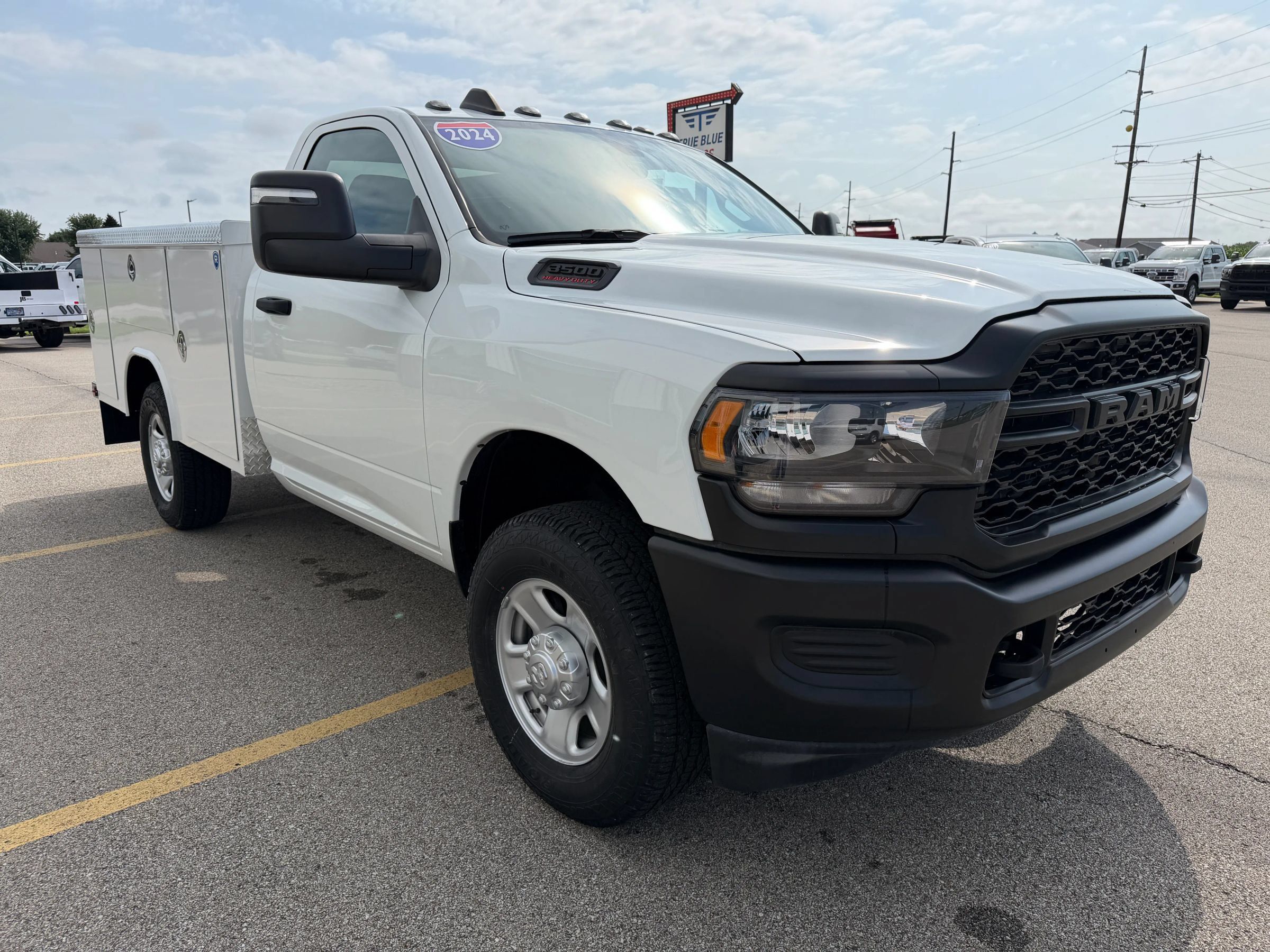 Used 2024 RAM 3500 Tradesman AWD/4WD image 12