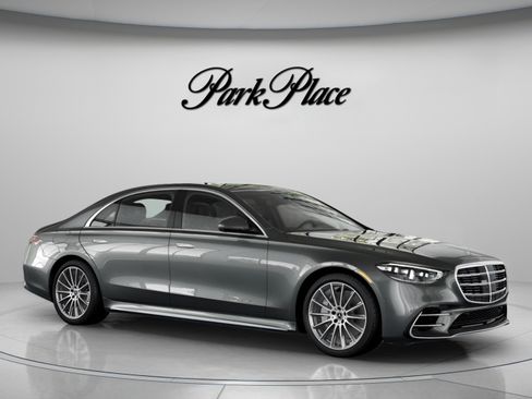 New 2026 Mercedes-Benz S 580 4MATIC Sedan image 31