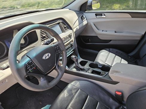 Used 2016 Hyundai Sonata SE image 10