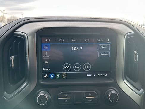 Certified 2021 Chevrolet Silverado 1500 RST image 3