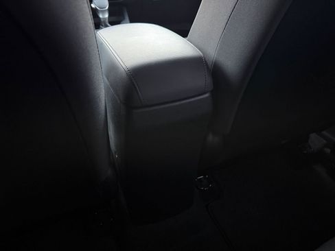 Used 2025 Kia Soul LX w/ LX Technology Package image 23