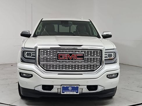 Used 2016 GMC Sierra 1500 Denali w/ Enhanced Driver Alert Package AWD/4WD image 9