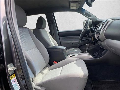 Used 2013 Toyota Tacoma 4x4 Double Cab w/ SR5 Pkg image 25