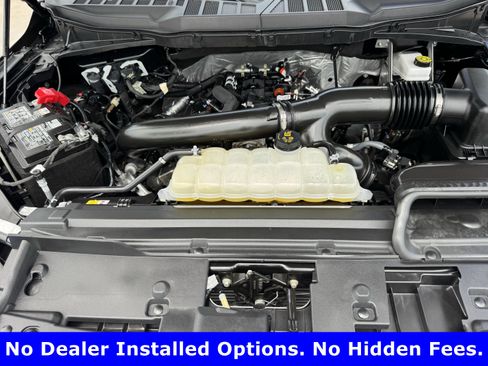 Used 2025 Ford F150 Lariat AWD/4WD image 29