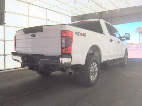 Used 2021 Ford F250 XLT AWD/4WD image 4