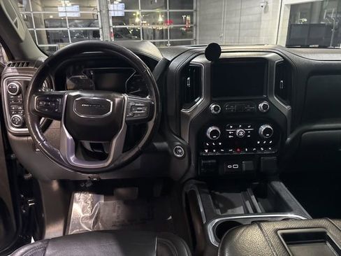 Used 2022 GMC Sierra 2500 Denali w/ Denali Ultimate Package image 23