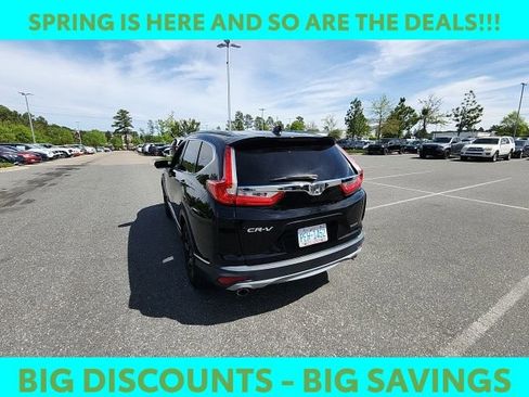 Used 2017 Honda CR-V Touring image 11