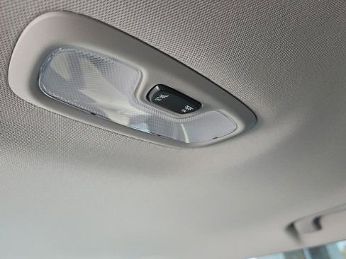 New 2026 Chevrolet Trax ACTIV w/ Sunroof Package image 62