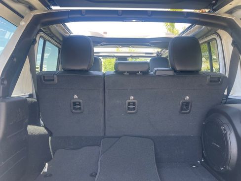 Used 2022 Jeep Wrangler Unlimited Sahara w/ Safety Group image 34