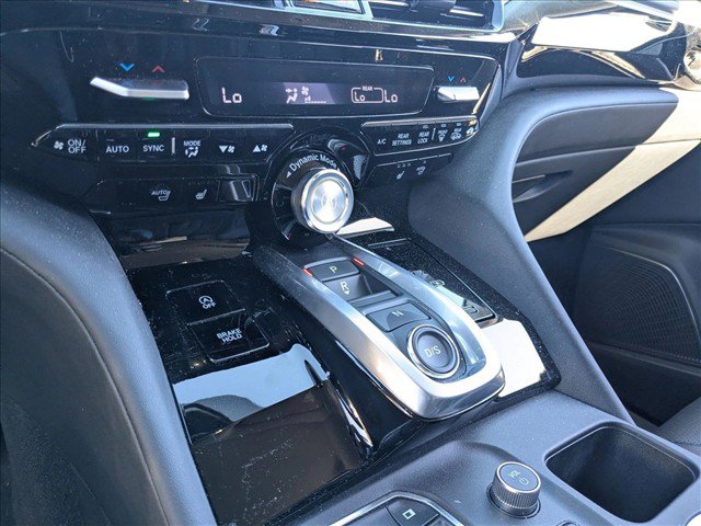Used 2024 Acura MDX w/ Technology Package FWD image 11