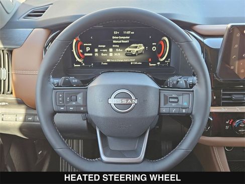 New 2026 Nissan Pathfinder Platinum image 26