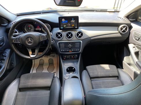 Used 2017 Mercedes-Benz GLA 250 4MATIC w/ Convenience Package image 4