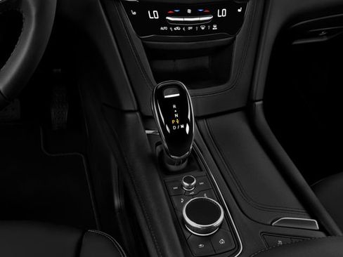 Used 2023 Cadillac XT5 Premium Luxury w/ Technology Package image 9