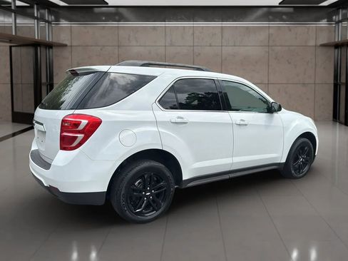Used 2017 Chevrolet Equinox LT w/ Sport Edition image 5