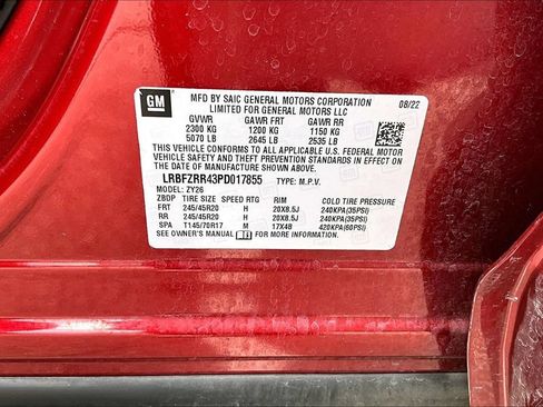 Used 2023 Buick Envision Avenir FWD image 35