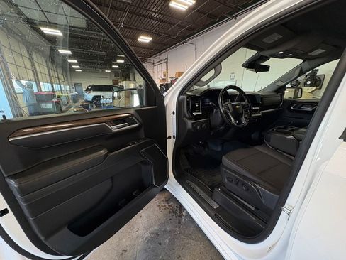 Used 2025 Chevrolet Silverado 1500 LT w/ Work Truck Package image 27