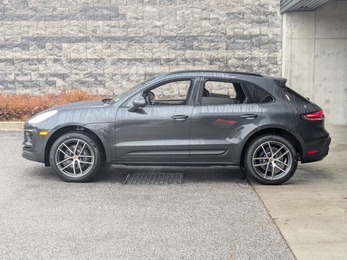 New 2026 Porsche Macan AWD/4WD image 2
