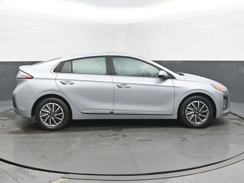 Used 2021 Hyundai Ioniq Limited image 6