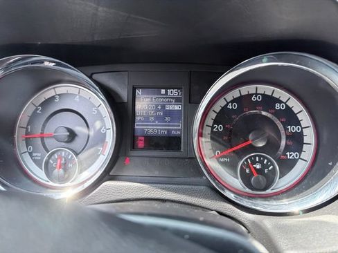 Used 2020 Dodge Grand Caravan GT FWD image 3