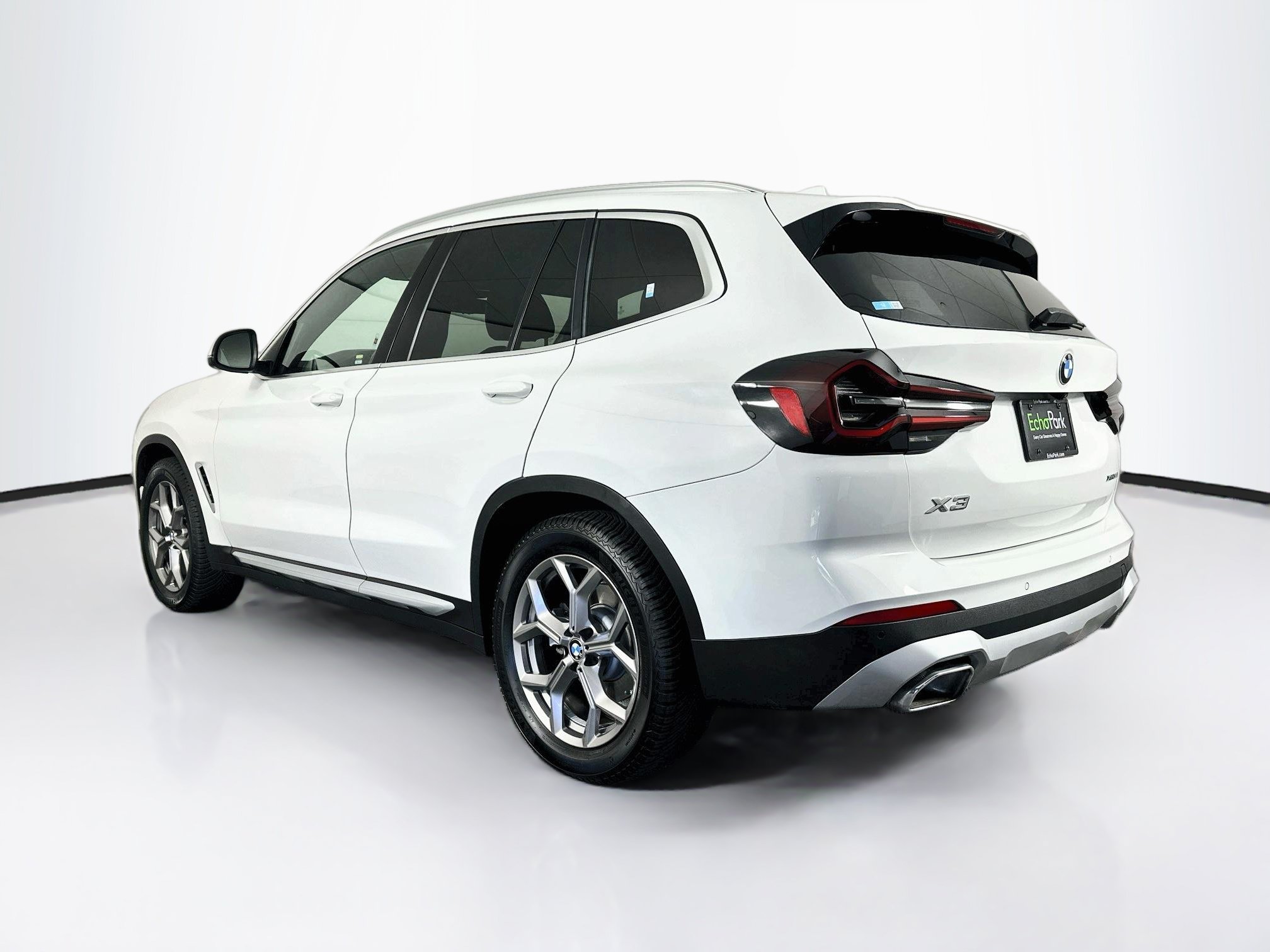 Used 2022 BMW X3 xDrive30i w/ Convenience Package AWD/4WD image 5