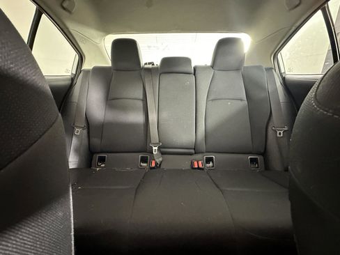 Used 2022 Toyota Corolla LE FWD image 13