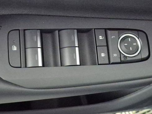 New 2026 Toyota Prius XSE image 13