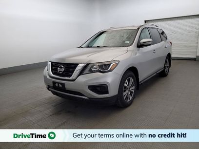 Used 2017 Nissan Pathfinder S