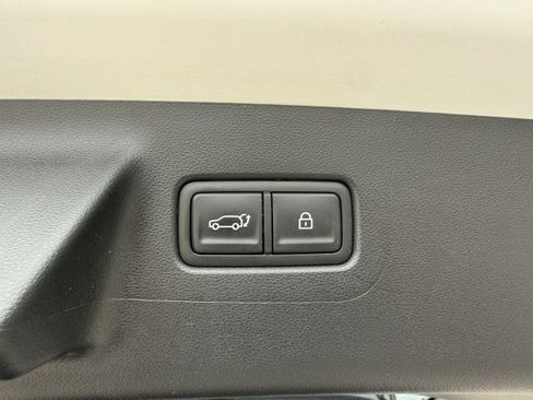 Used 2025 Hyundai Santa Fe SEL image 14