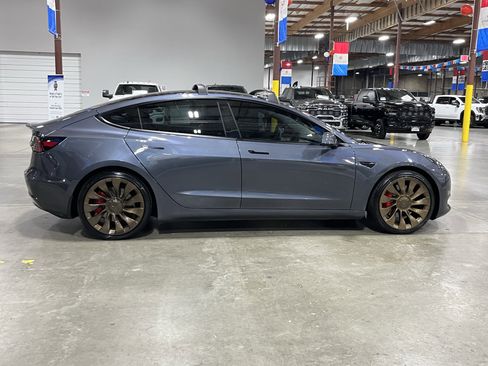 Used 2022 Tesla Model 3 Performance image 6