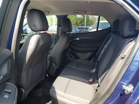 Used 2023 Buick Encore GX Preferred w/ Cold Weather Comfort Package AWD/4WD image 13