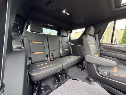Used 2024 GMC Yukon AT4 w/ Technology Package AWD/4WD image 38