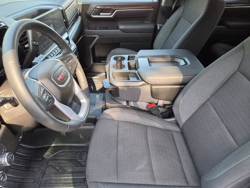 Used 2026 GMC Sierra 1500 Elevation w/ Elevation Select Package AWD/4WD image 12