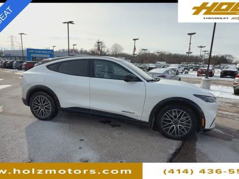 Used 2024 Ford Mustang Mach-E Premium image 10