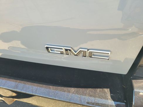 Used 2025 GMC Hummer EV 2X AWD/4WD image 6