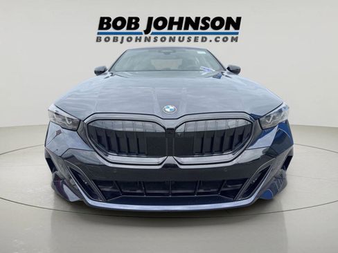 Used 2026 BMW 540i xDrive w/ M Sport Package AWD/4WD image 8