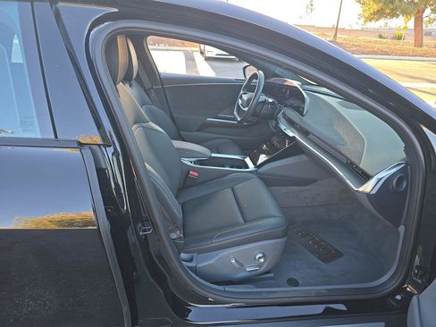 Used 2024 Lucid Air Grand Touring AWD/4WD image 13
