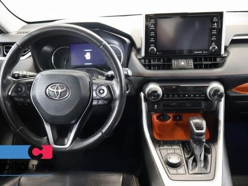 Used 2020 Toyota RAV4 Adventure AWD/4WD image 13