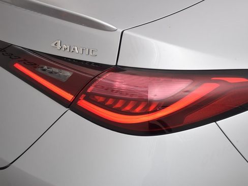 New 2025 Mercedes-Benz GLC 300 4MATIC image 13