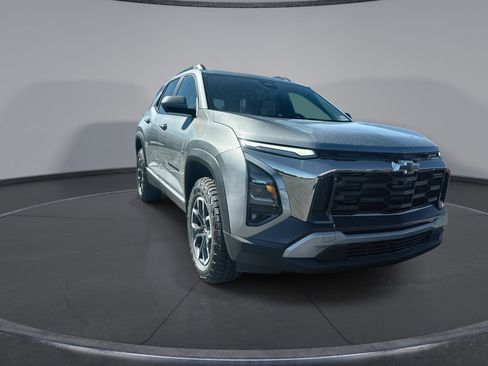 New 2026 Chevrolet Equinox ACTIV w/ Convenience Package III AWD/4WD image 16
