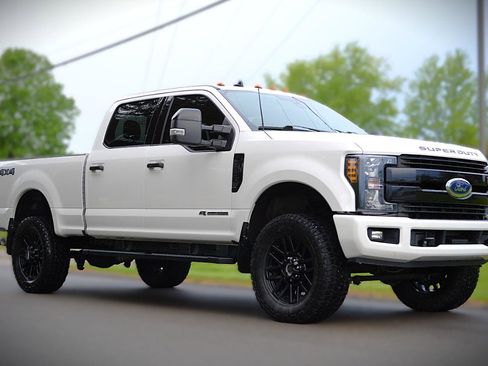Used 2019 Ford F250 Lariat AWD/4WD image 3